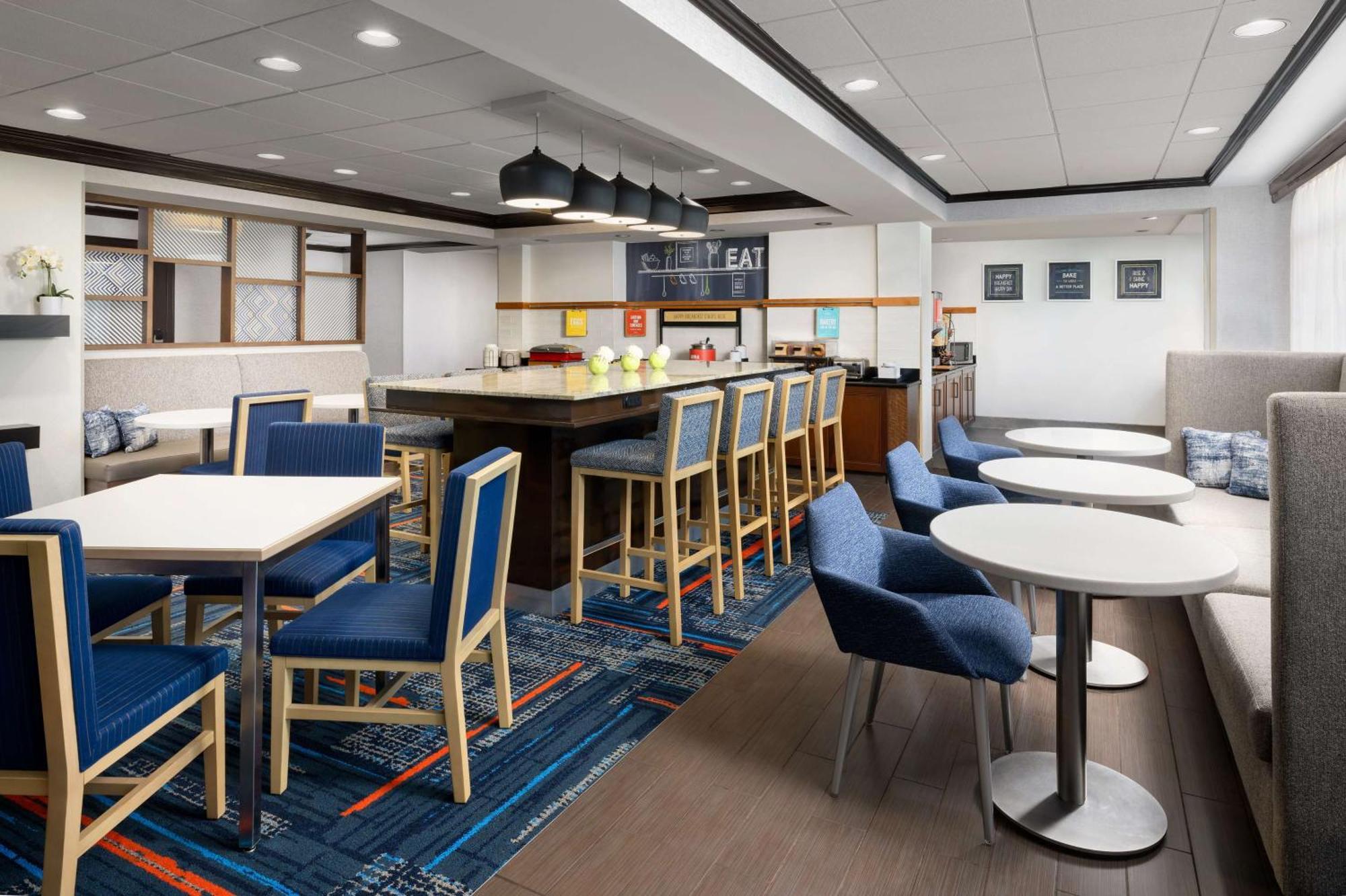 Hampton Inn Long Island/Islandia Kültér fotó