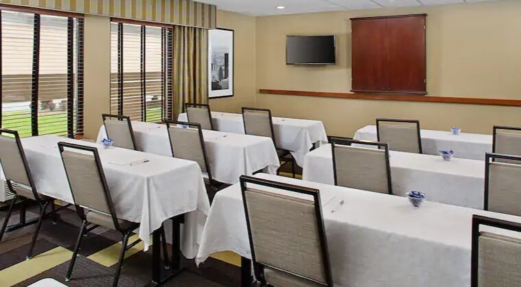 Hampton Inn Long Island/Islandia Kültér fotó